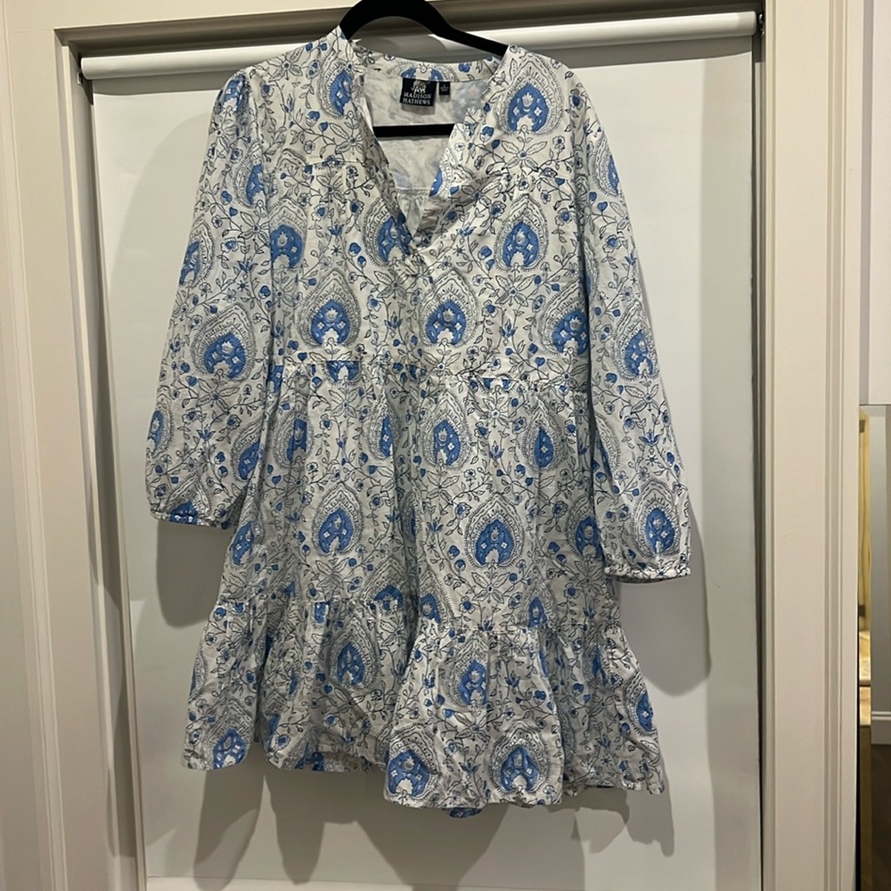 Madison Mathews Dress.  blue/white.  size L